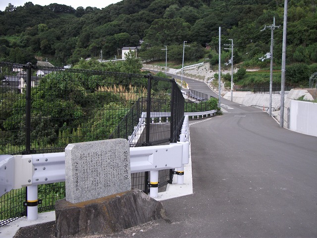 石板北側風景